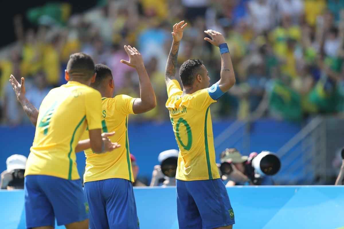 Brasil goleou Honduras por 6 a 0 e avanou  deciso do futebol masculino nos Jogos