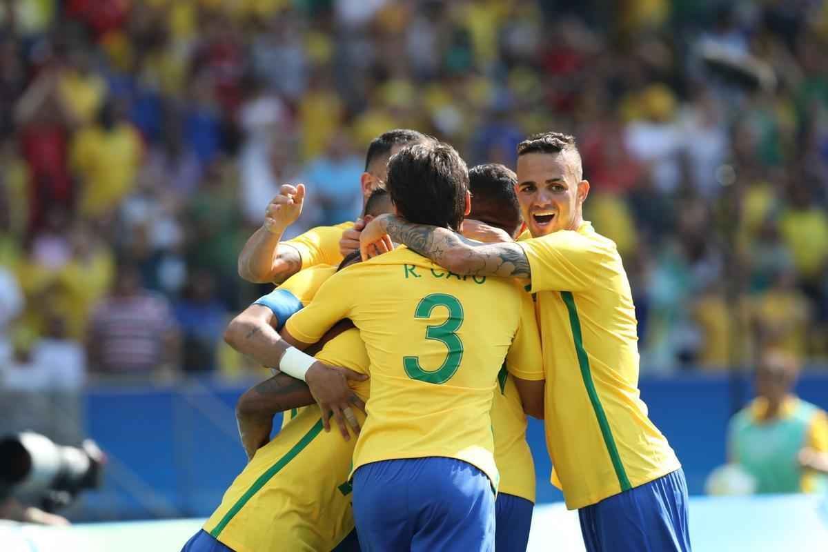 Brasil goleou Honduras por 6 a 0 e avanou  deciso do futebol masculino nos Jogos