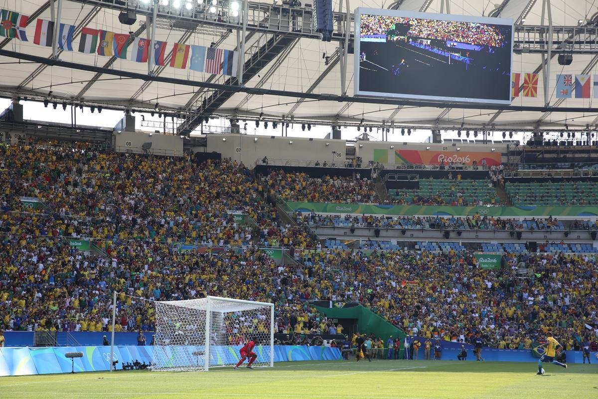 Brasil goleou Honduras por 6 a 0 e avanou  deciso do futebol masculino nos Jogos