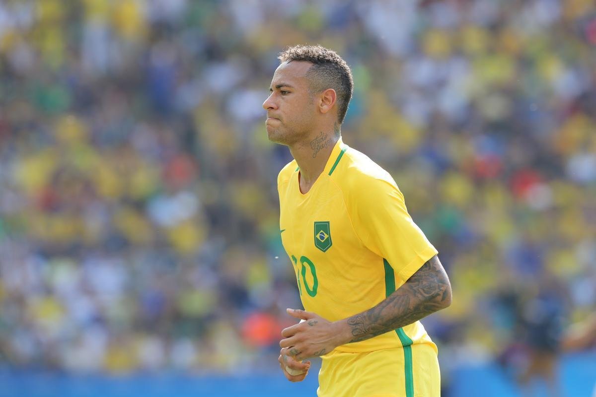 Brasil goleou Honduras por 6 a 0 e avanou  deciso do futebol masculino nos Jogos