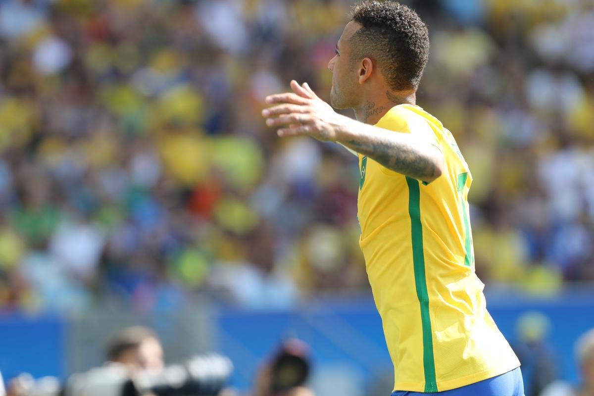 Brasil goleou Honduras por 6 a 0 e avanou  deciso do futebol masculino nos Jogos