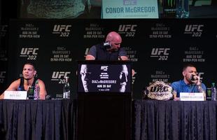 Fotos da coletiva do UFC 202, em Las Vegas - Nate Diaz, Dana White e Conor McGregor