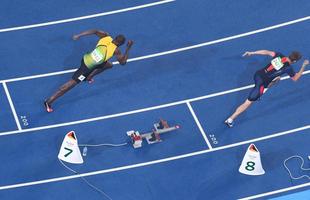 Vitria de Usain Bolt nos 200m vista por todos os ngulos