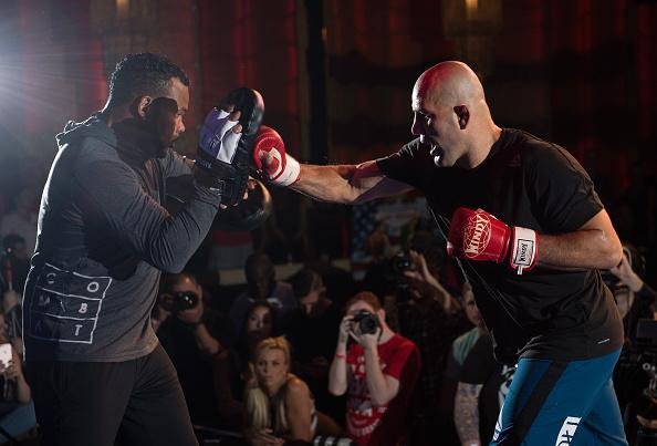 Treino do mineiro Glover Teixeira. O ex-desafiante dos meio-pesados enfrenta Anthony Johnson no UFC 202