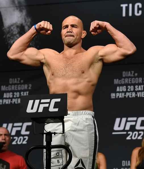 Pesagem oficial do UFC 202, em Las Vegas - O mineiro Glover Teixeira na balana