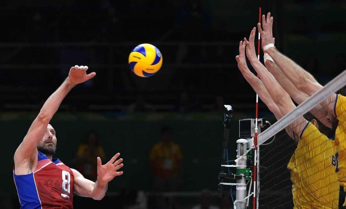 Brasil tem grande atuao e bate a Rssia por 3 sets a 0 no Maracanzinho lotado