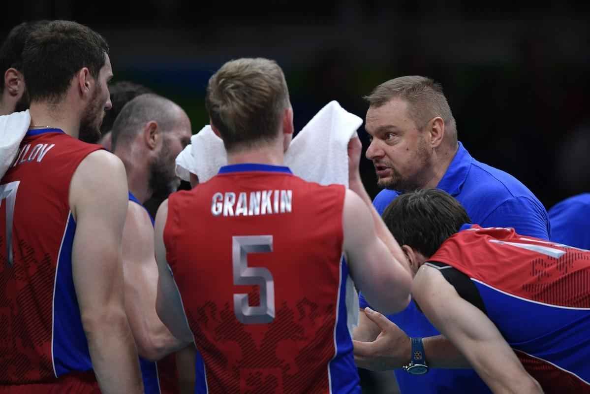 Brasil tem grande atuao e bate a Rssia por 3 sets a 0 no Maracanzinho lotado