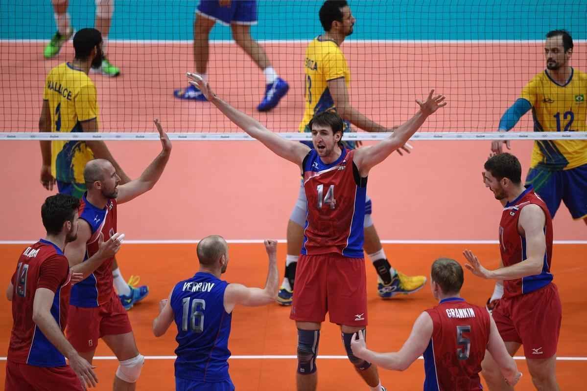 Brasil tem grande atuao e bate a Rssia por 3 sets a 0 no Maracanzinho lotado
