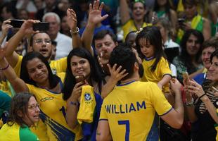 Brasil tem grande atuao e bate a Rssia por 3 sets a 0 no Maracanzinho lotado