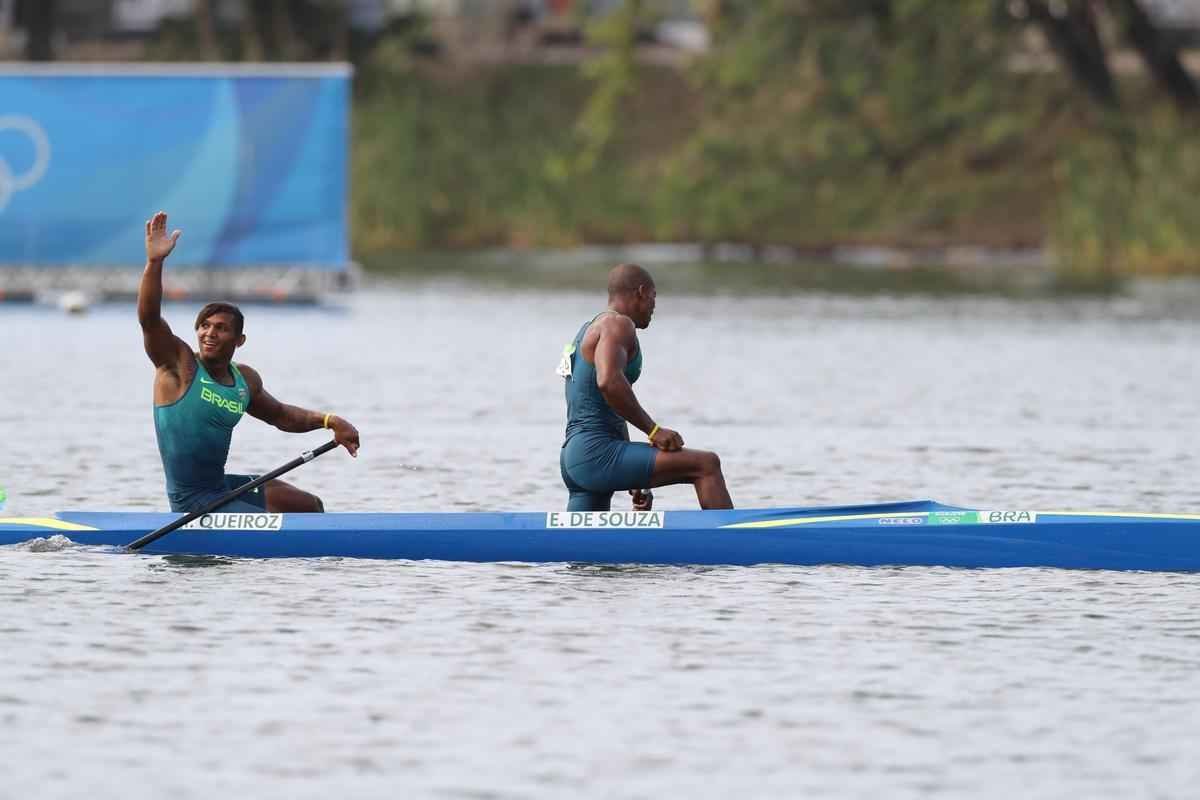 Dupla brasileira conquistou a medalha de prata em prova disputada na Loga Rodrigo de Freitas, neste sbado