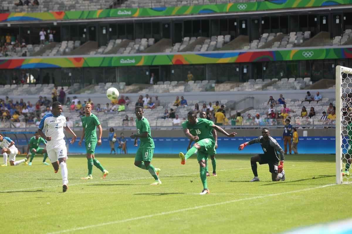 Em jogo animado no Mineiro, Nigria bateu Honduras por 3 a 2 e faturou o bronze nos Jogos do Rio