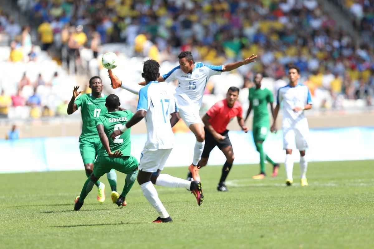 Em jogo animado no Mineiro, Nigria bateu Honduras por 3 a 2 e faturou o bronze nos Jogos do Rio