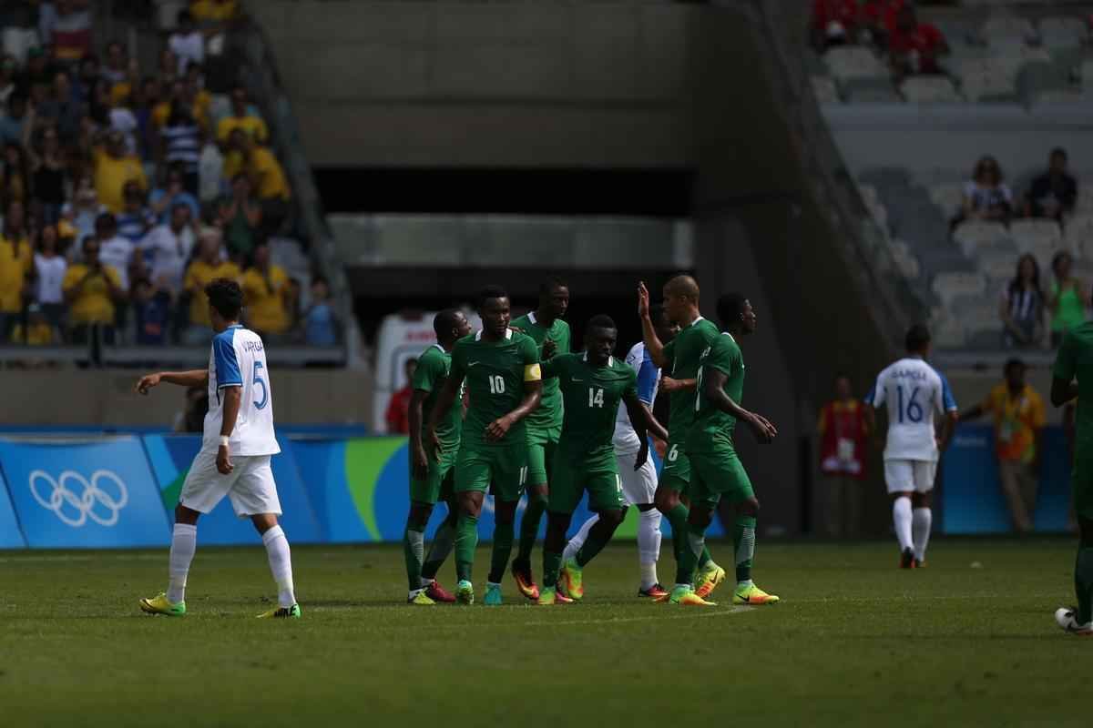 Em jogo animado no Mineiro, Nigria bateu Honduras por 3 a 2 e faturou o bronze nos Jogos do Rio