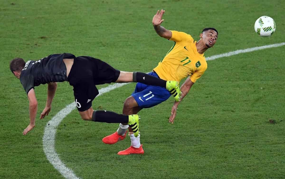 Confronto entre brasileiros e alemes pela final olmpica foi disputado no Estdio Maracan