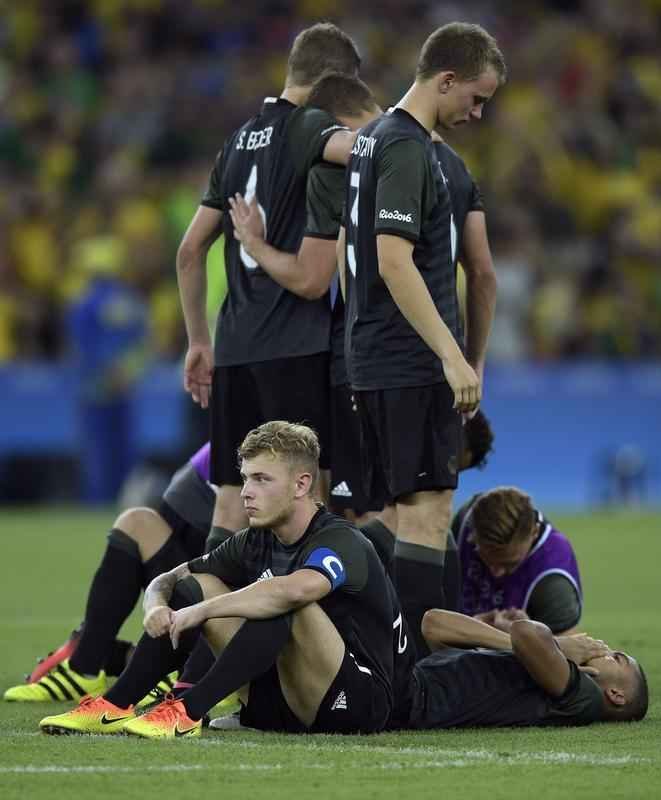 Brasil vence Alemanha nos pnaltis, por 5 a 4, e conquista o indito ouro no futebol no Maracan