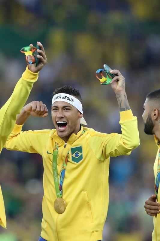 Fotos da comemorao do ouro brasileiro no futebol masculino