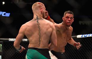 Veja imagens da fantstica luta entre Conor McGregor e Nate Diaz