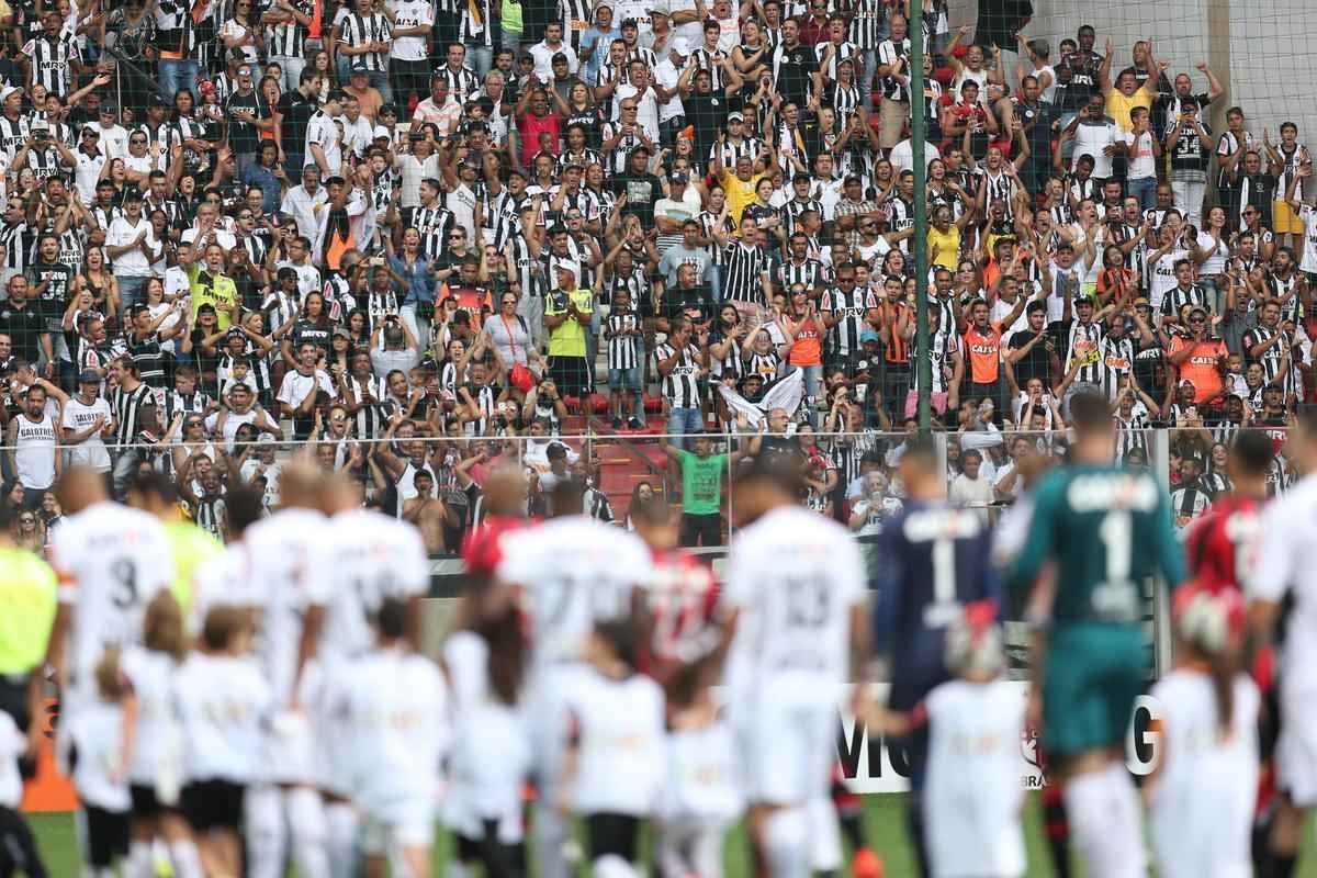 Atltico x Atltico-PR, jogo disputado no Independncia pela 21 rodada do Campeonato Brasileiro