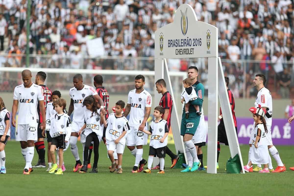 Atltico x Atltico-PR, jogo disputado no Independncia pela 21 rodada do Campeonato Brasileiro