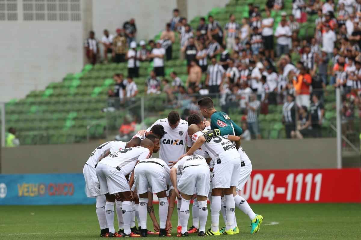 Atltico x Atltico-PR, jogo disputado no Independncia pela 21 rodada do Campeonato Brasileiro