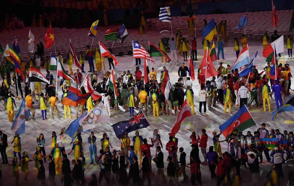 Cerca de mil atletas de todas as delegaes participaram da cerimnia de encerramento