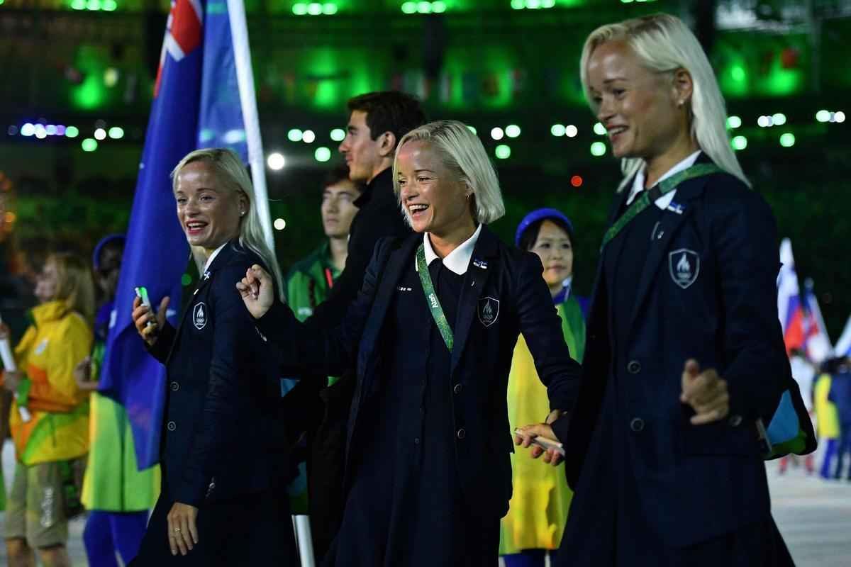 Cerca de mil atletas de todas as delegaes participaram da cerimnia de encerramento