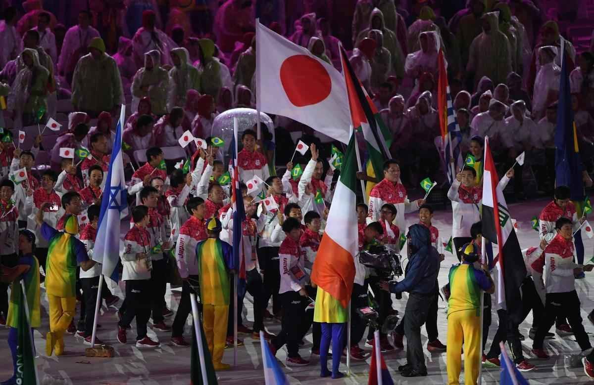 Cerca de mil atletas de todas as delegaes participaram da cerimnia de encerramento