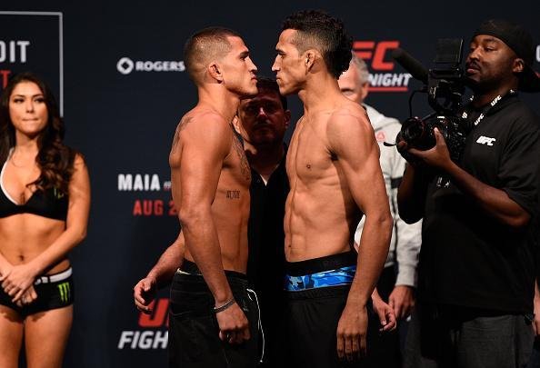 Pesagem oficial do UFC on Fox 21, em Vancouver - Anthony Pettis 66,2kg x Charles Oliveira 64,8kg 