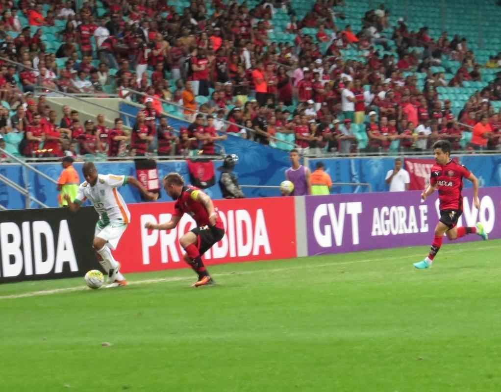 Vitria e Amrica se enfrentaram na Arena Fonte Nova, em Salvador, pelo Campeonato Brasileiro
