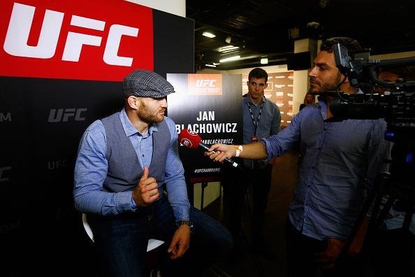 Media Day do UFC Fight Night 93, em Hamburgo - O polons Jan Blachowicz concede entrevista