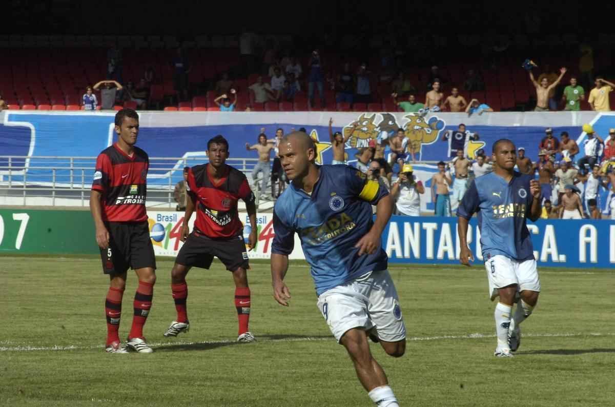 Atacante Roni, capito do Cruzeiro em 2007
