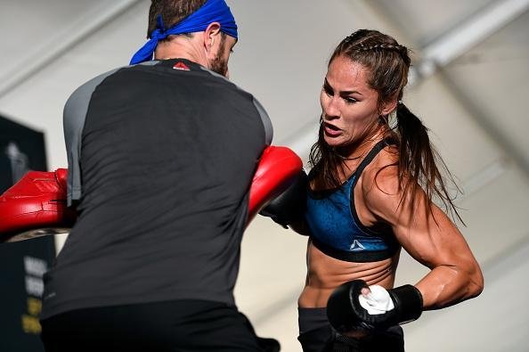 Jessica Eye, oponente da brasileira Bethe Correia no UFC 203