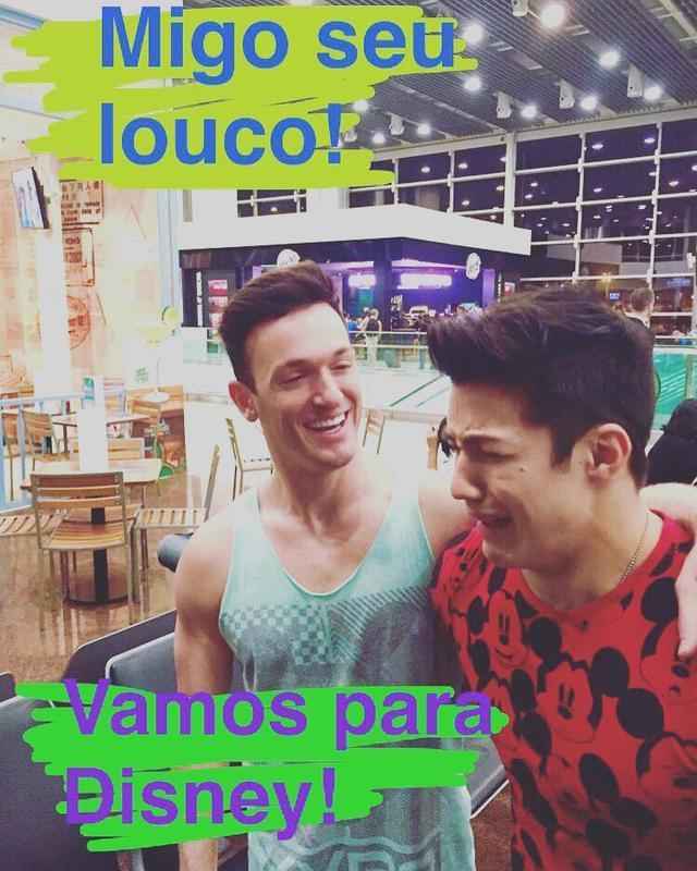 O principal destino dos atletas brasileiros aps os Jogos Olmpicos foi... A Disney. Felipe Wu (prata no tiro), Diego Hiplito e Arthur Nory (prata e bronze na ginstica, respectivamente) realizaram sonhos de infncia e planejaram viagens a Orlando, na Flrida, para verem de perto Mickey e cia.
