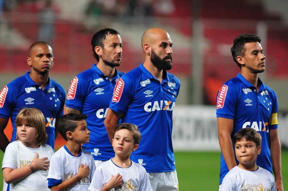 Imagens do clssico entre Amrica e Cruzeiro, no Independncia, pelo Campeonato Brasileiro