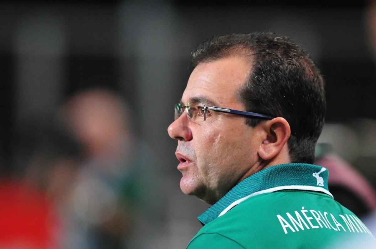 Imagens do clssico entre Amrica e Cruzeiro, no Independncia, pelo Campeonato Brasileiro