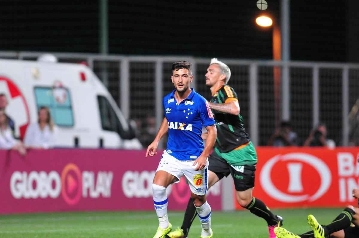 Imagens do clssico entre Amrica e Cruzeiro, no Independncia, pelo Campeonato Brasileiro