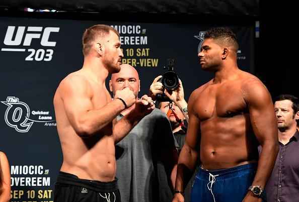 Pesagem oficial do UFC 203, em Cleveland - Stipe Miocic (111,5kg) x Alistair Overeem (112,9kg)