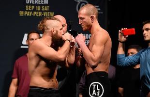 Pesagem oficial do UFC 203, em Cleveland - Nik Lentz (70,7kg) x Michael McBride (71,6kg)