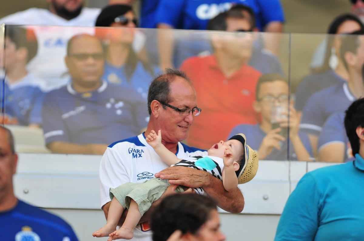 Imagens do jogo entre Cruzeiro e Botafogo no Mineiro