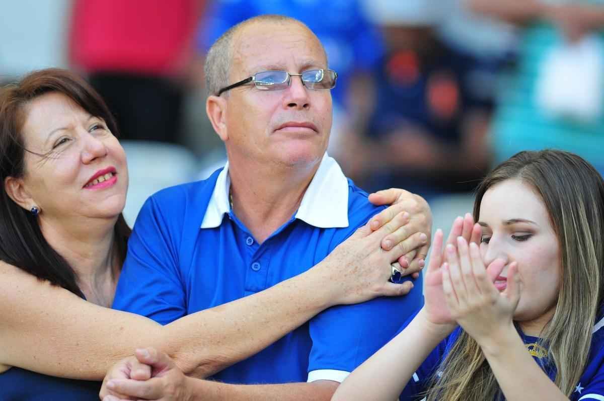 Imagens do jogo entre Cruzeiro e Botafogo no Mineiro