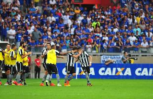 Imagens do jogo entre Cruzeiro e Botafogo no Mineiro