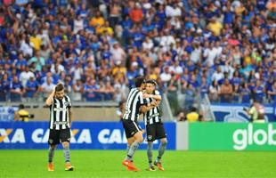 Imagens do jogo entre Cruzeiro e Botafogo no Mineiro