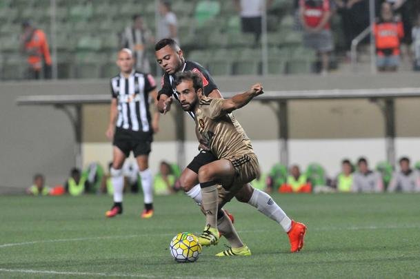 Imagens do jogo entre Atltico e Sport no Independncia