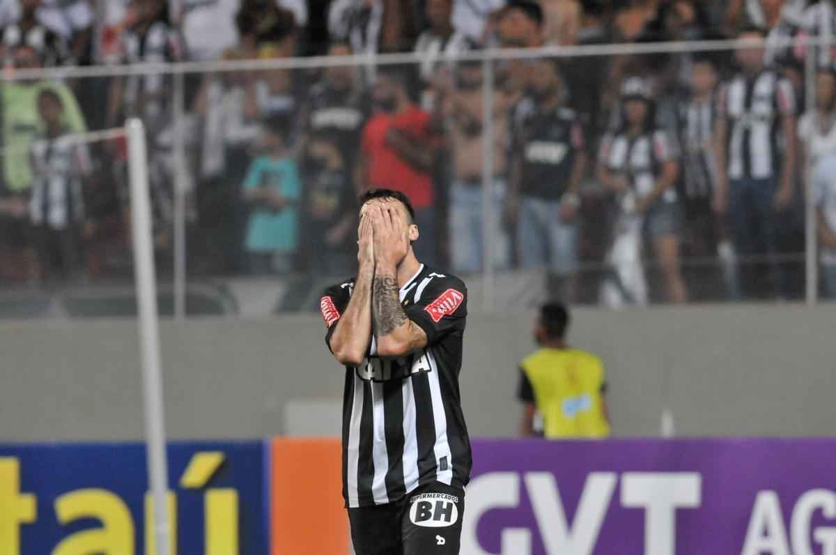 Imagens do jogo entre Atltico e Sport no Independncia