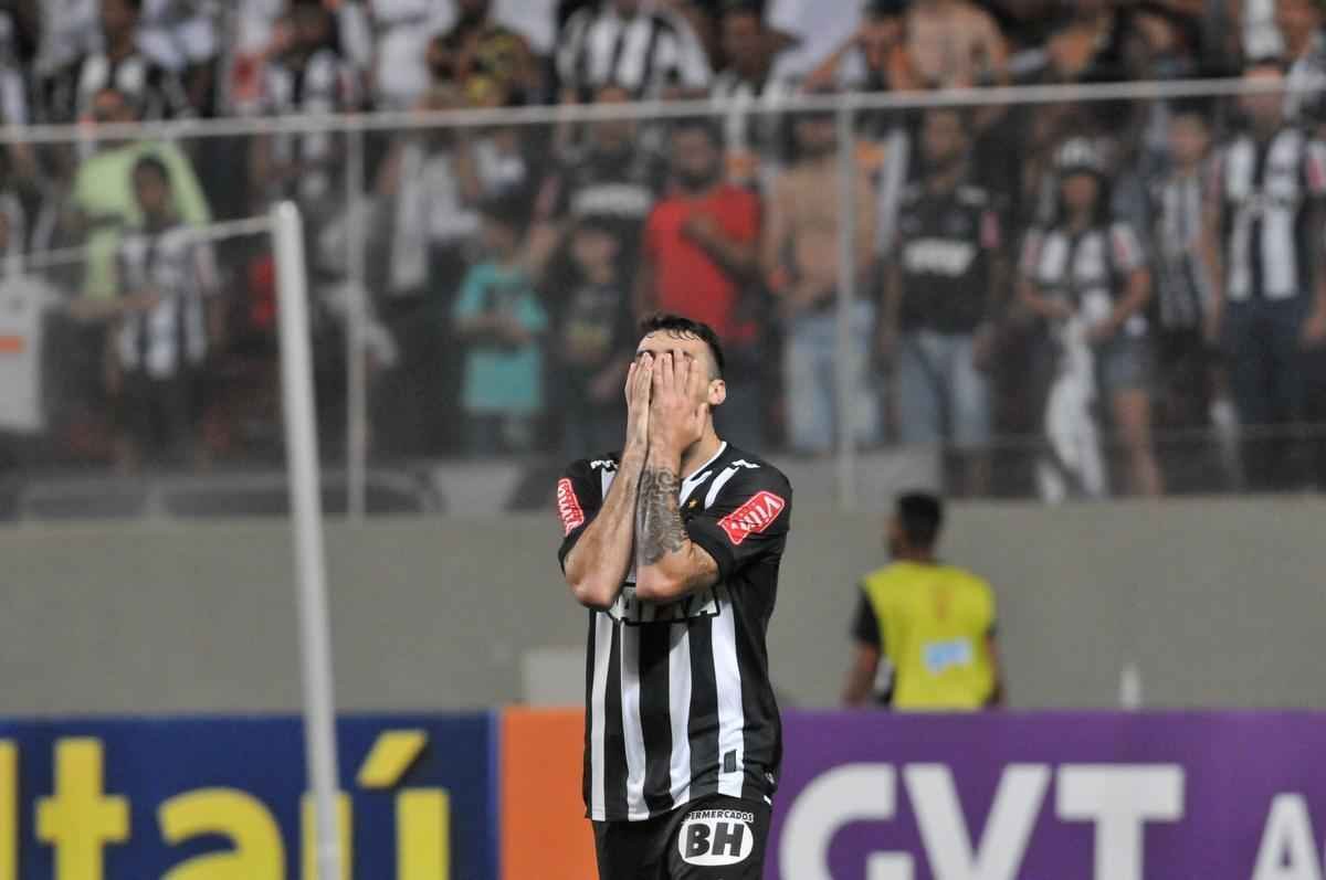 Imagens do jogo entre Atltico e Sport no Independncia