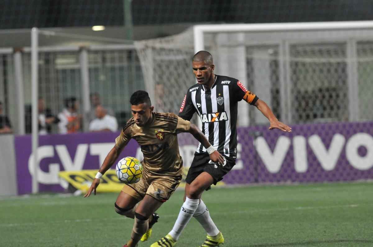 Imagens do jogo entre Atltico e Sport no Independncia