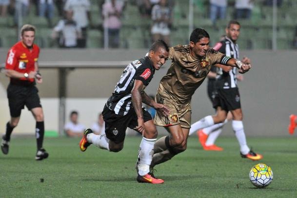 Imagens do jogo entre Atltico e Sport no Independncia