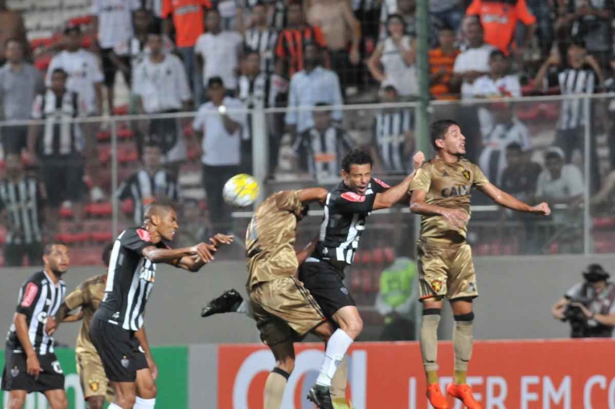 Imagens do jogo entre Atltico e Sport no Independncia