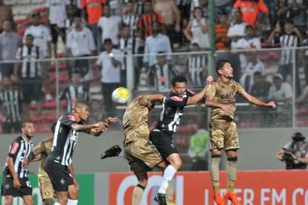 Imagens do jogo entre Atltico e Sport no Independncia