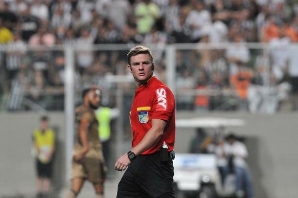 Imagens do jogo entre Atltico e Sport no Independncia